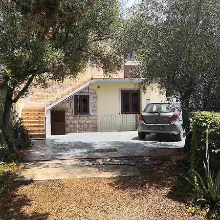 Fiorerosa Apartment *